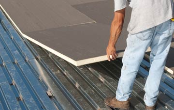 benefits of insulating Greeness flat roofing